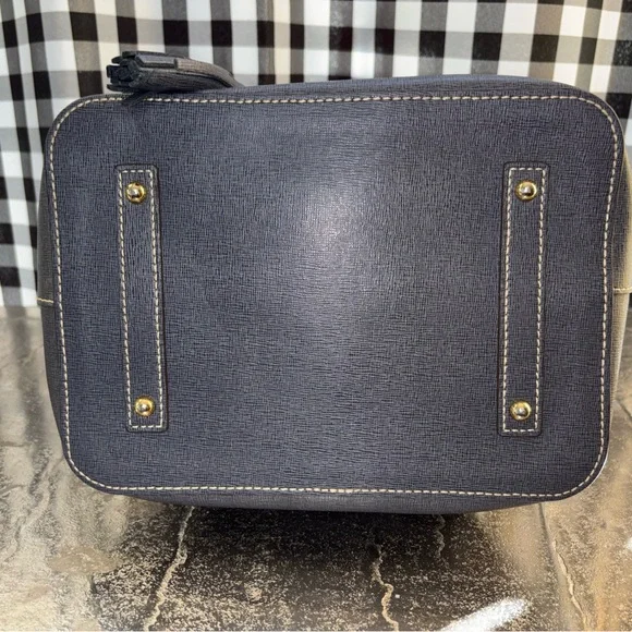 Dooney & Bourke Kendall Saffiano Leather Drawstring Bucket Bag NWOT - Picture 3 of 6